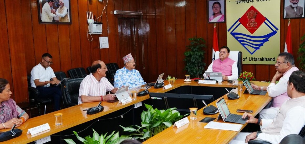 UTTARAKHAND CABINET DISICION: रायपुर फ्रीज जोन में बन सकेंगे छोटे मकान, कई अन्य प्रस्ताव भी मंजूर